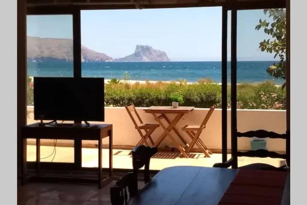 阿尔啼Beachfront Apt! Ac - Pool - Parking公寓 外观 照片